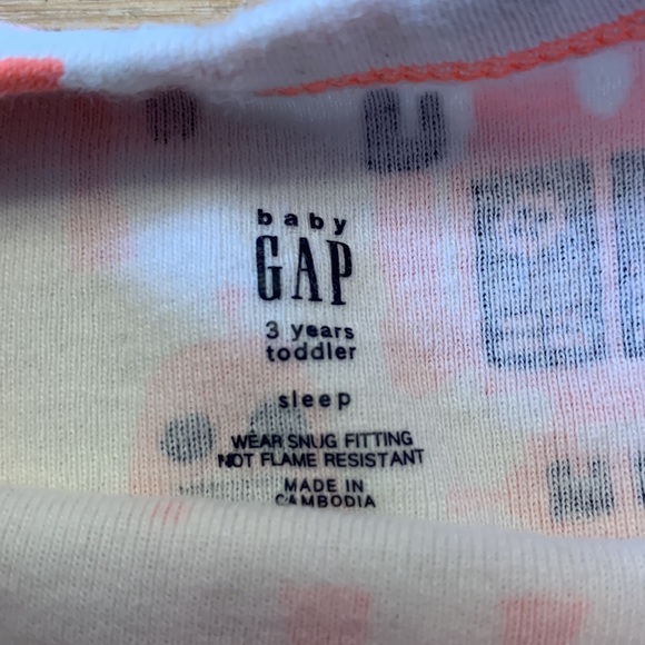 BabyGap Robot PJs - Picture 3 of 5